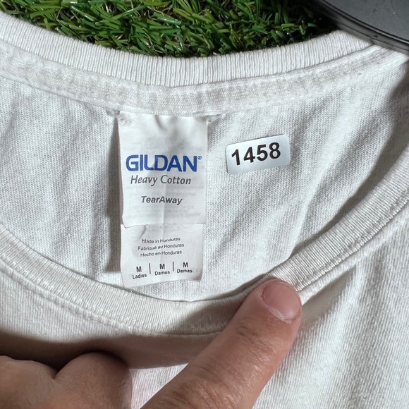 Gildan Jesus He is Rizzin Crop Top T Shirt Women's Size Medium White Sleeveless - Picture 2 of 5